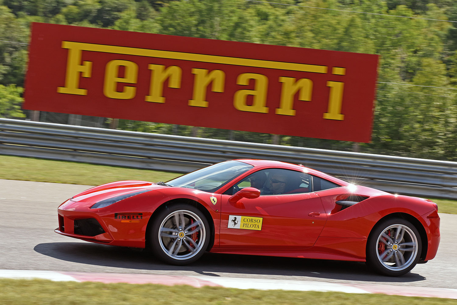 Corso Pilota What It's Like To Take Ferrari Driving School Digital