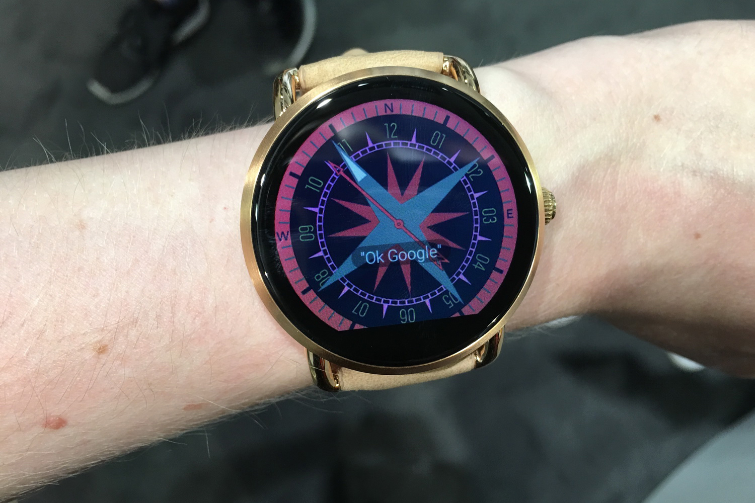 Q wander hot sale watch faces