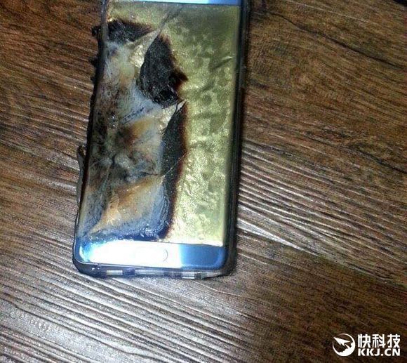 Samsung Recalls Galaxy Note7 Smartphones Due to Serious Fire and