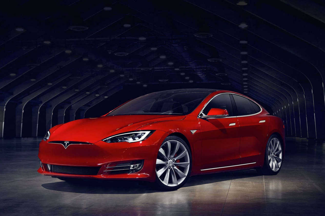 Tesla Model S Plaid Is so Fast It's Breaking Records