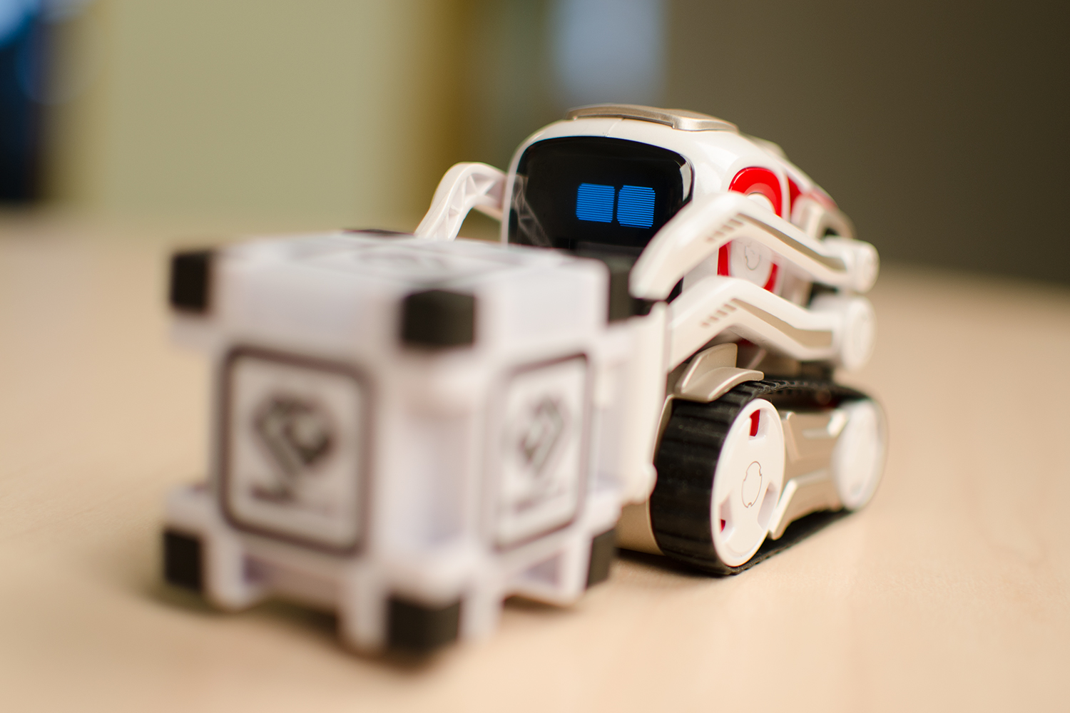 Anki cozmo toys r hot sale us