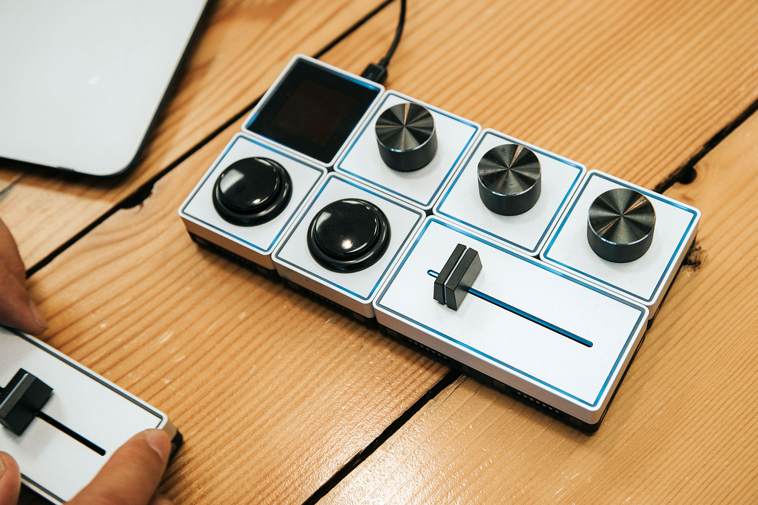 Palette Modular Photo Editing Controls Hands-On Review | Digital Trends