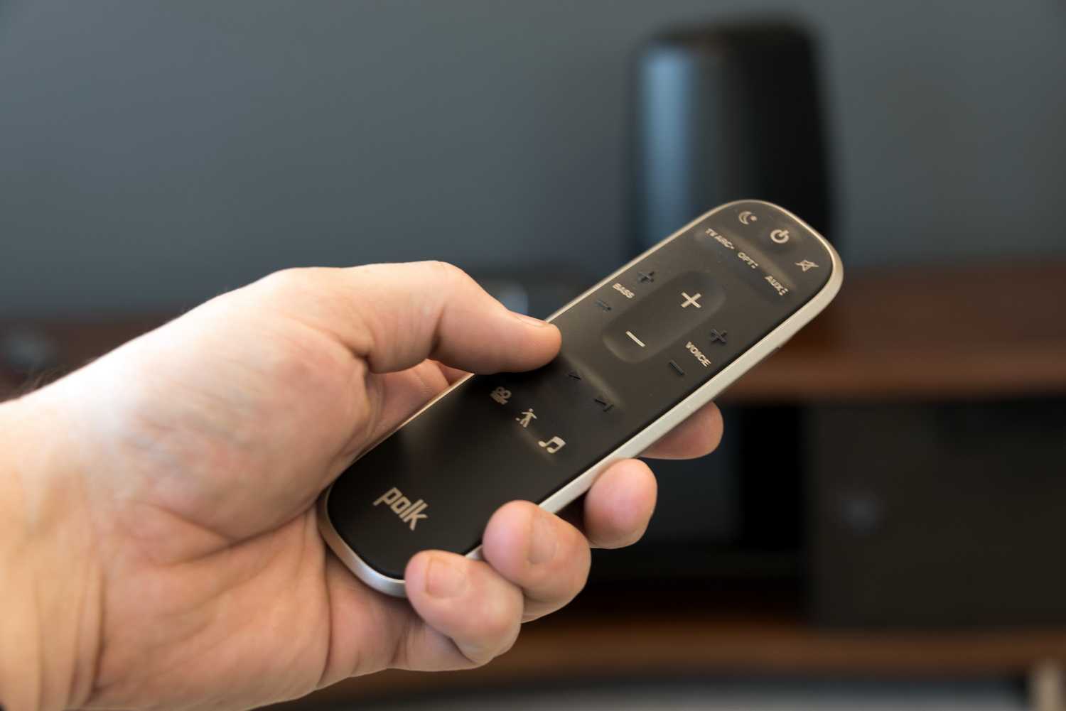 Polk audio hot sale magnifi mini remote