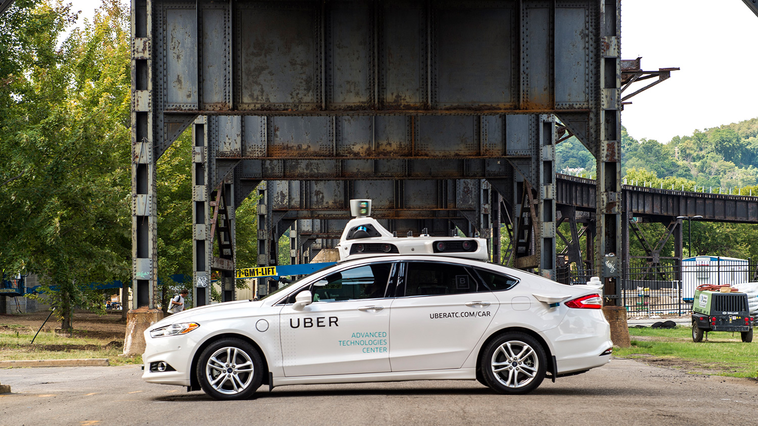 Uber Self Driving Cars Still Working In Pittsburgh Test Program   Uber Self Driving Exterior 05 