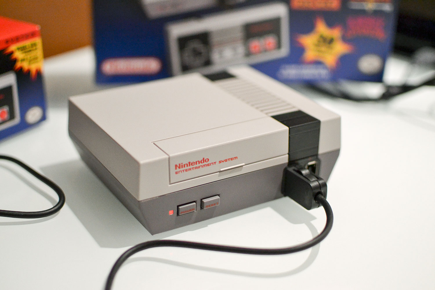 Nintendo's mini-console brings back classic games: Pac-Man, Donkey Kong,  Legend of Zelda 