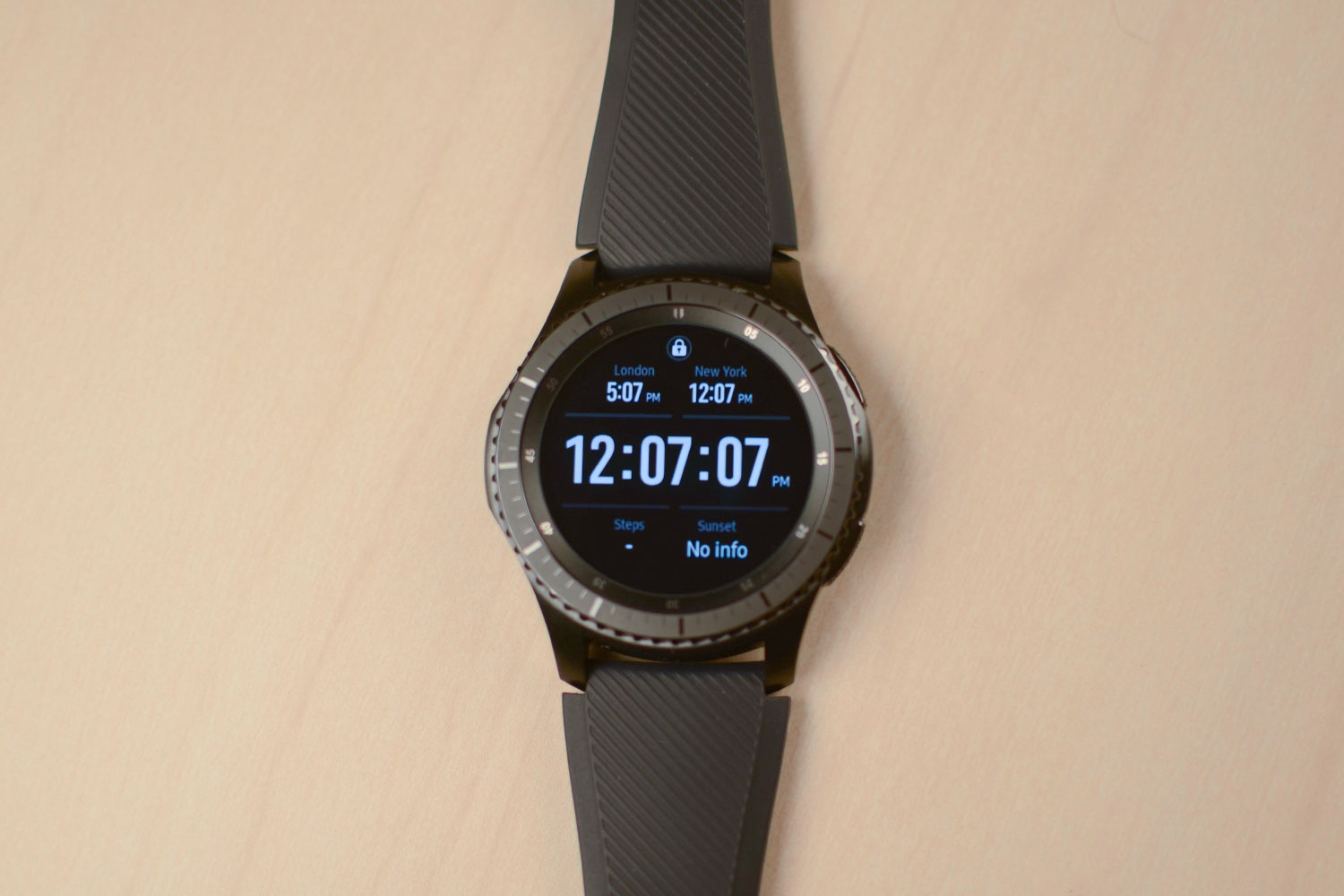 Samsung Gear S3 Review: A Great Watch for Android Owners | Digital