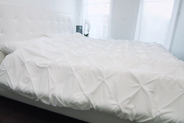 How To Get Rid of Germs On Your Bed Sheets | Digital Trends