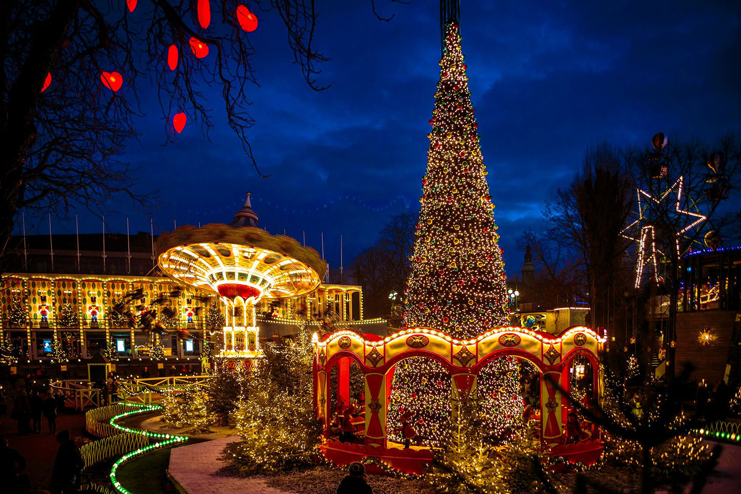 The 10 Best Christmas Light Displays Digital Trends