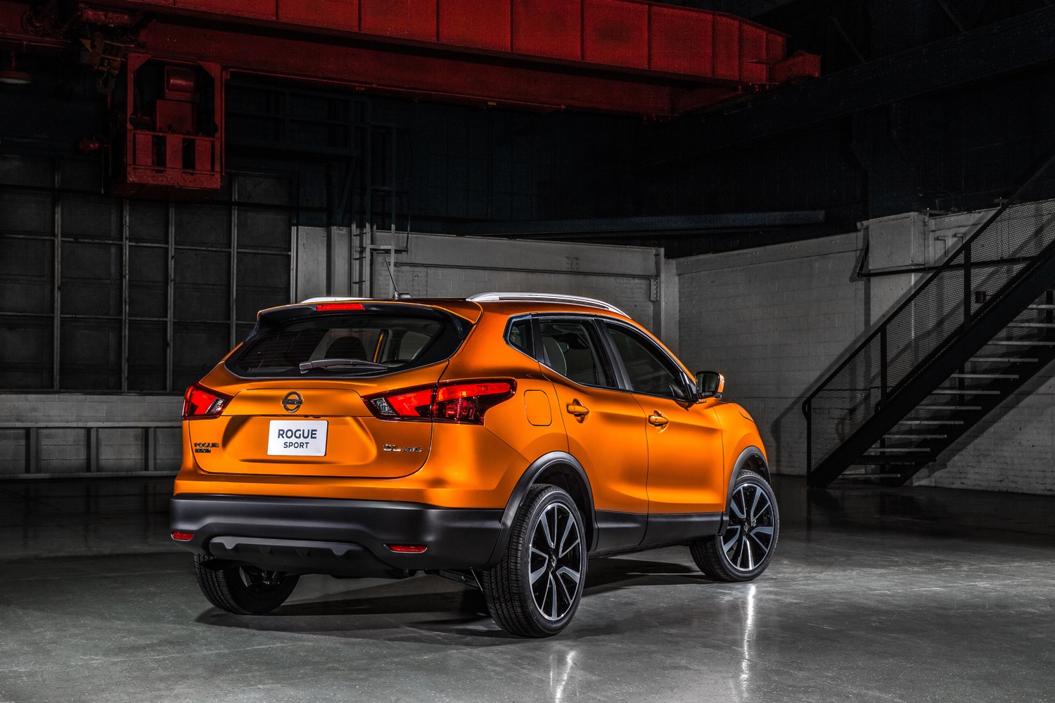 2017 Nissan Rogue Sport Photos Details Specs Digital Trends   2017 Nissan Rogue Sport 04 