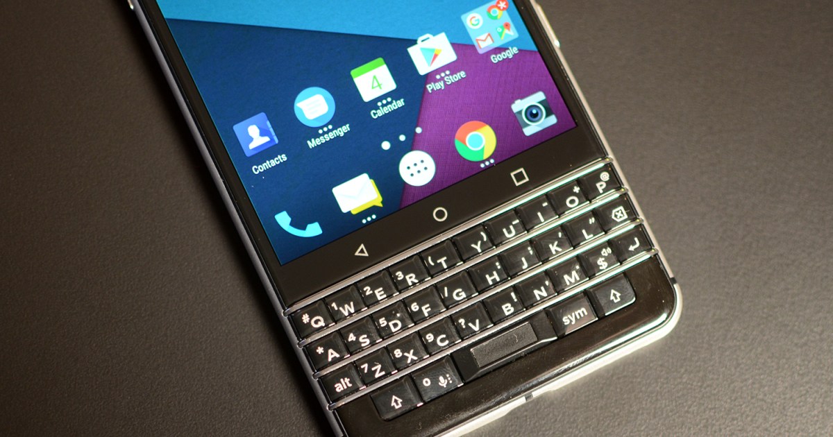 BlackBerry Privacy Shade Protects Your Private Information From Prying ...