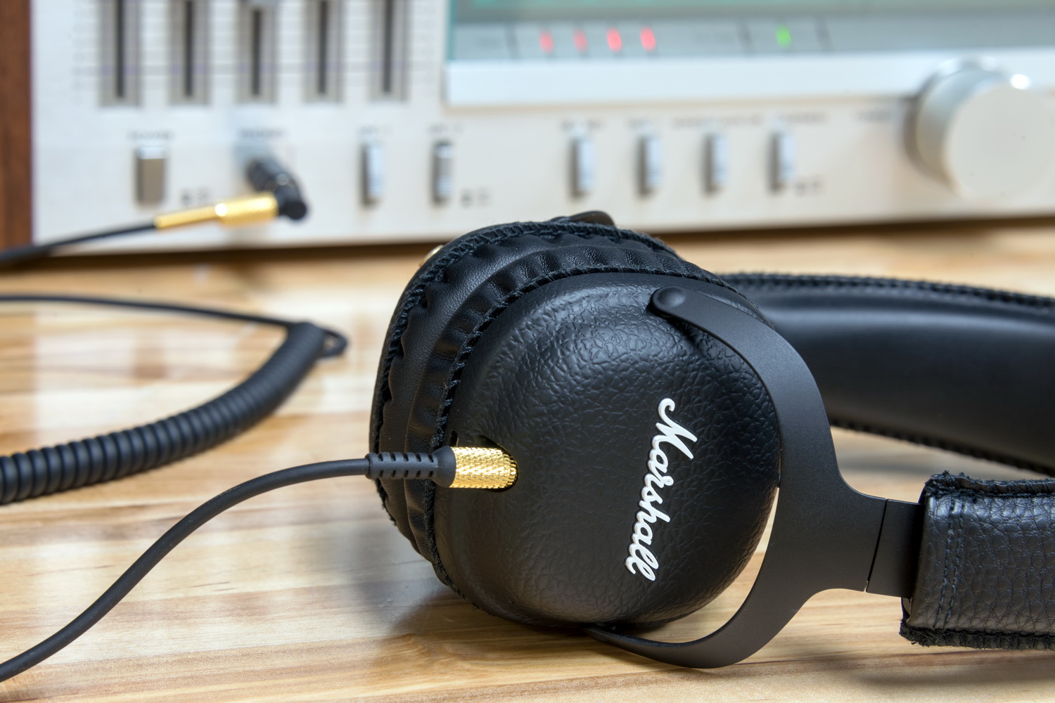 Marshall Mid Bluetooth Headphones Review | Digital Trends