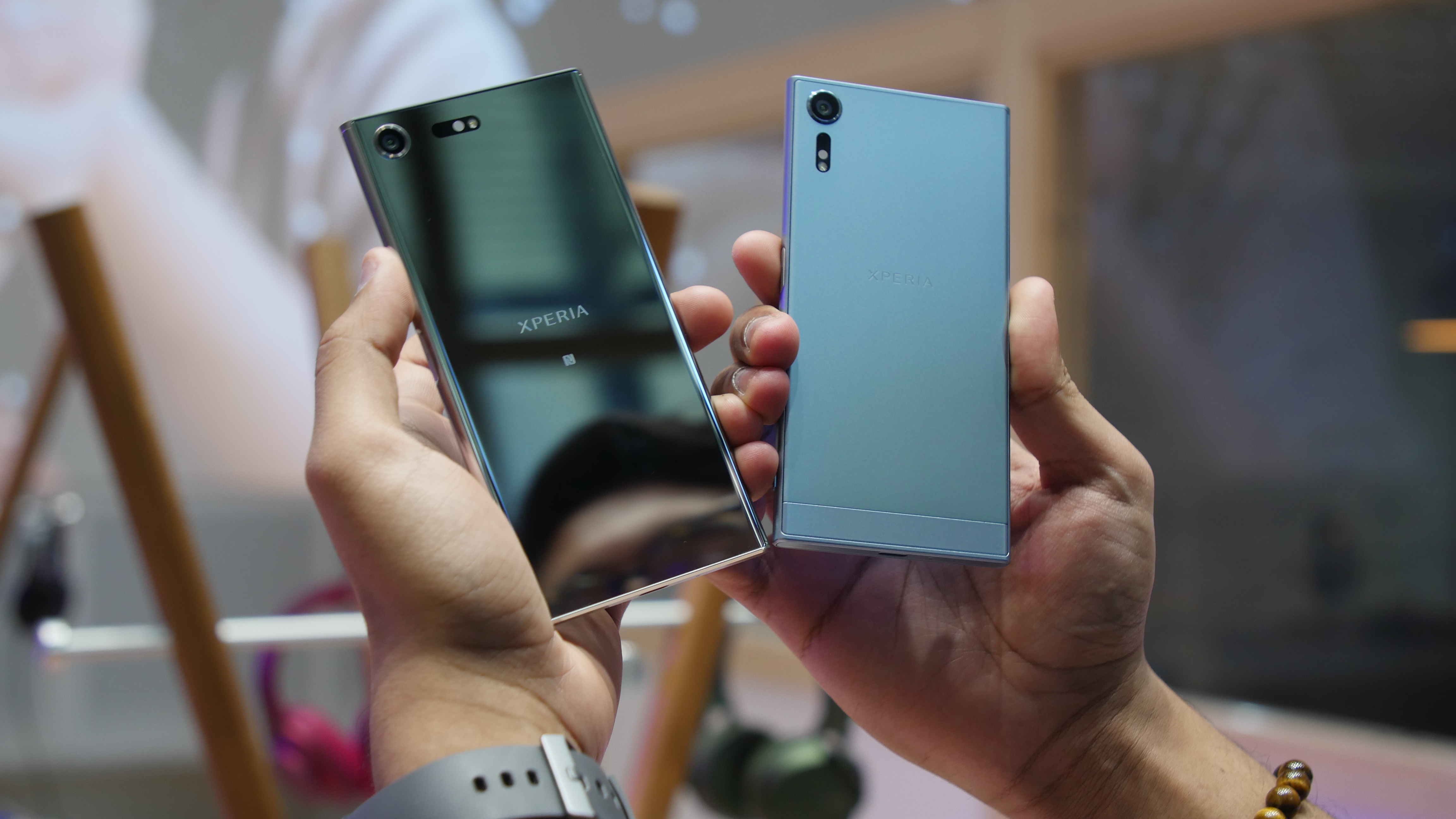 Xperia XZs vs XZ Premium: Which Sony Phone Is Right For You