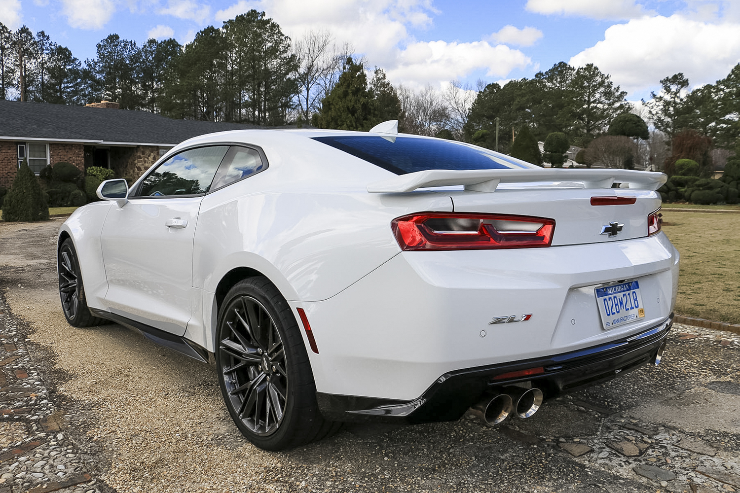 2017 Chevrolet Camaro Zl1 First Drive Digital Trends