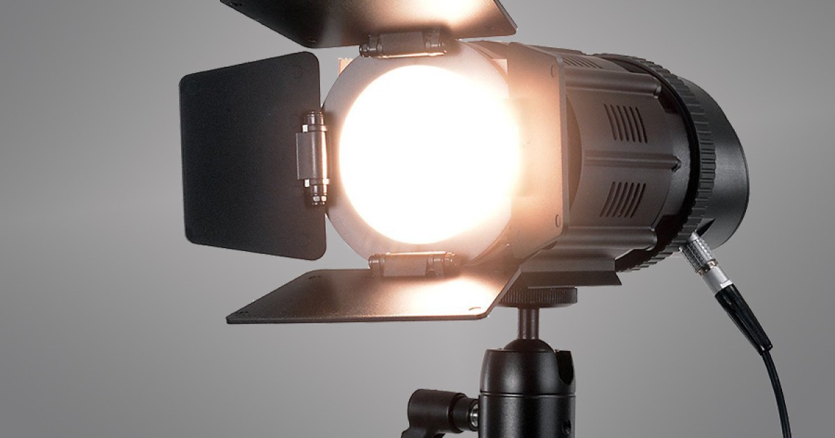 Fotodiox Keeps its Cool With the PopSpot, a Tiny Fresnel Light ...