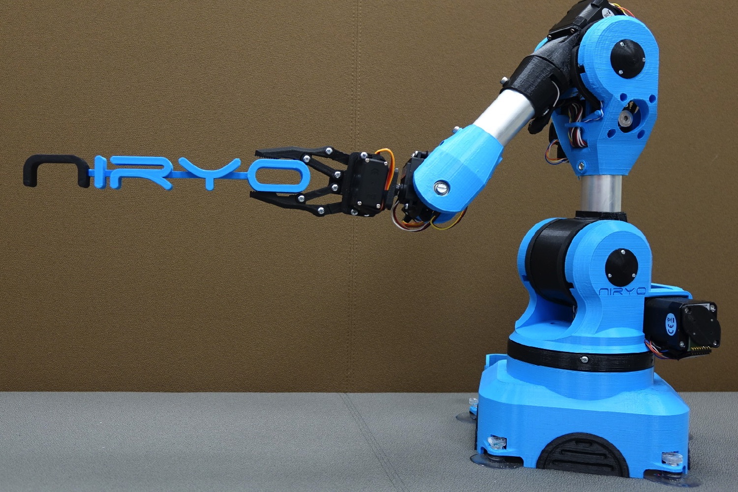 Niryo one sale robotic arm