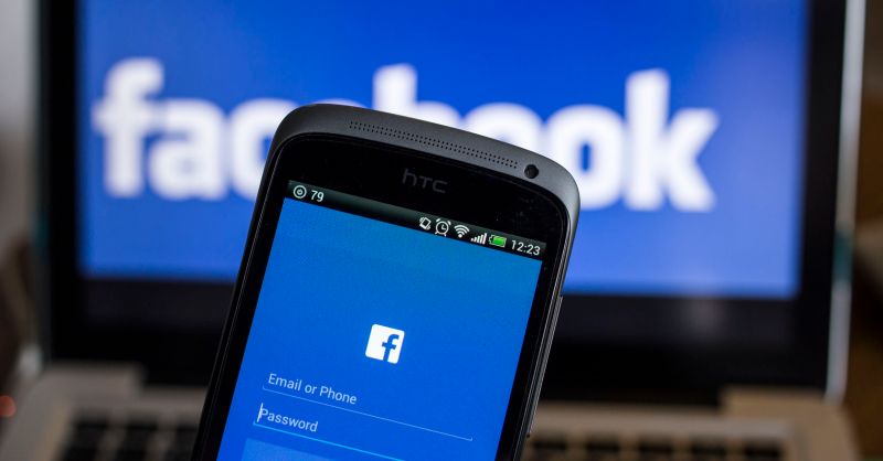 No boundaries for Facebook data: third-party trackers abuse Facebook Login  - Freedom to Tinker