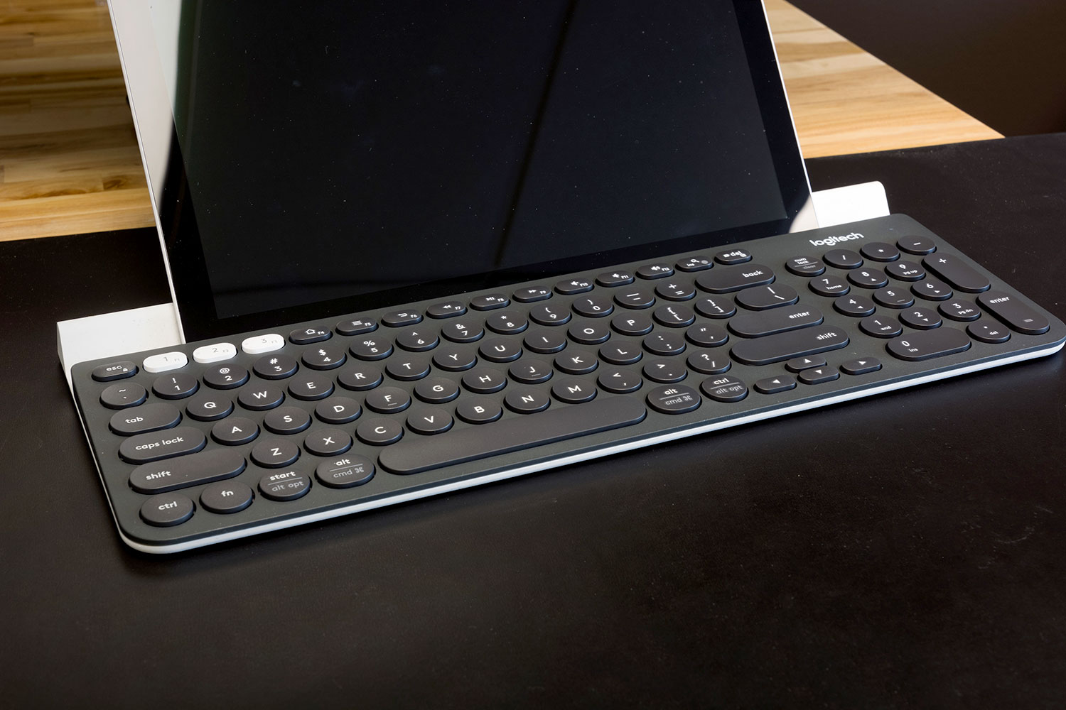 Logitech K780 Multi-Device Wireless Keyboard Review | Digital Trends