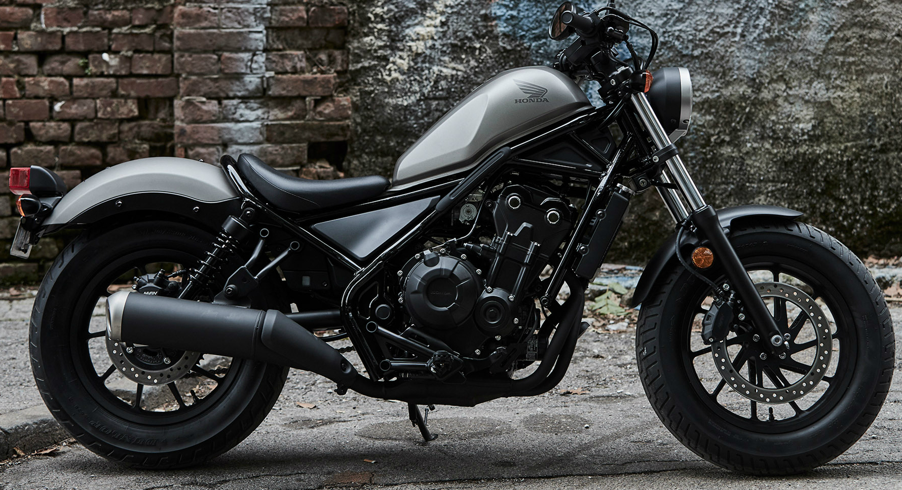 Black honda deals rebel 500