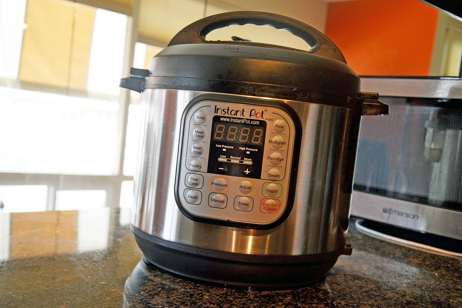 Closing lid discount on instant pot