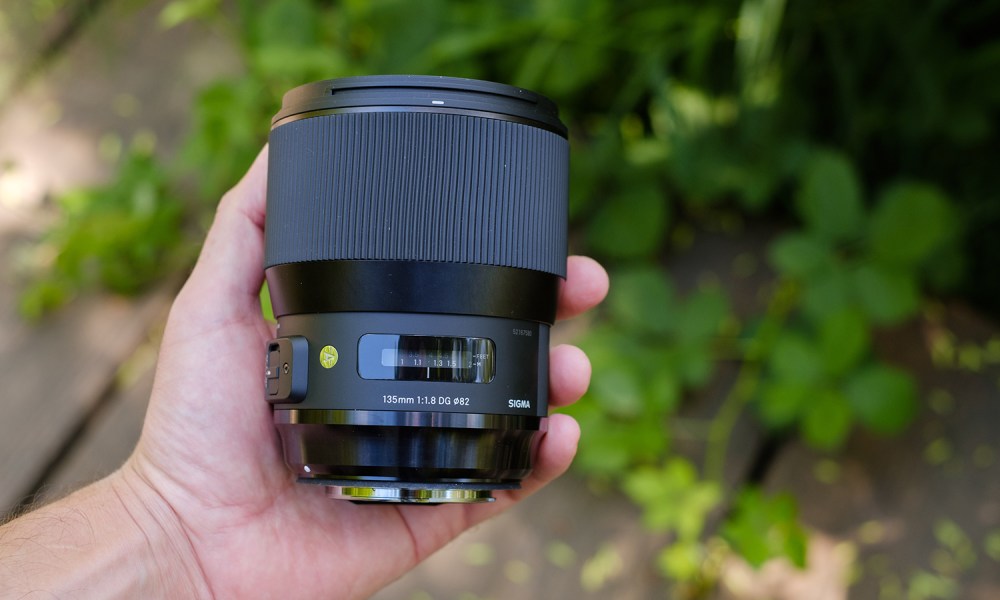 Sigma 135mm F1.8 Art Lens Review In hand