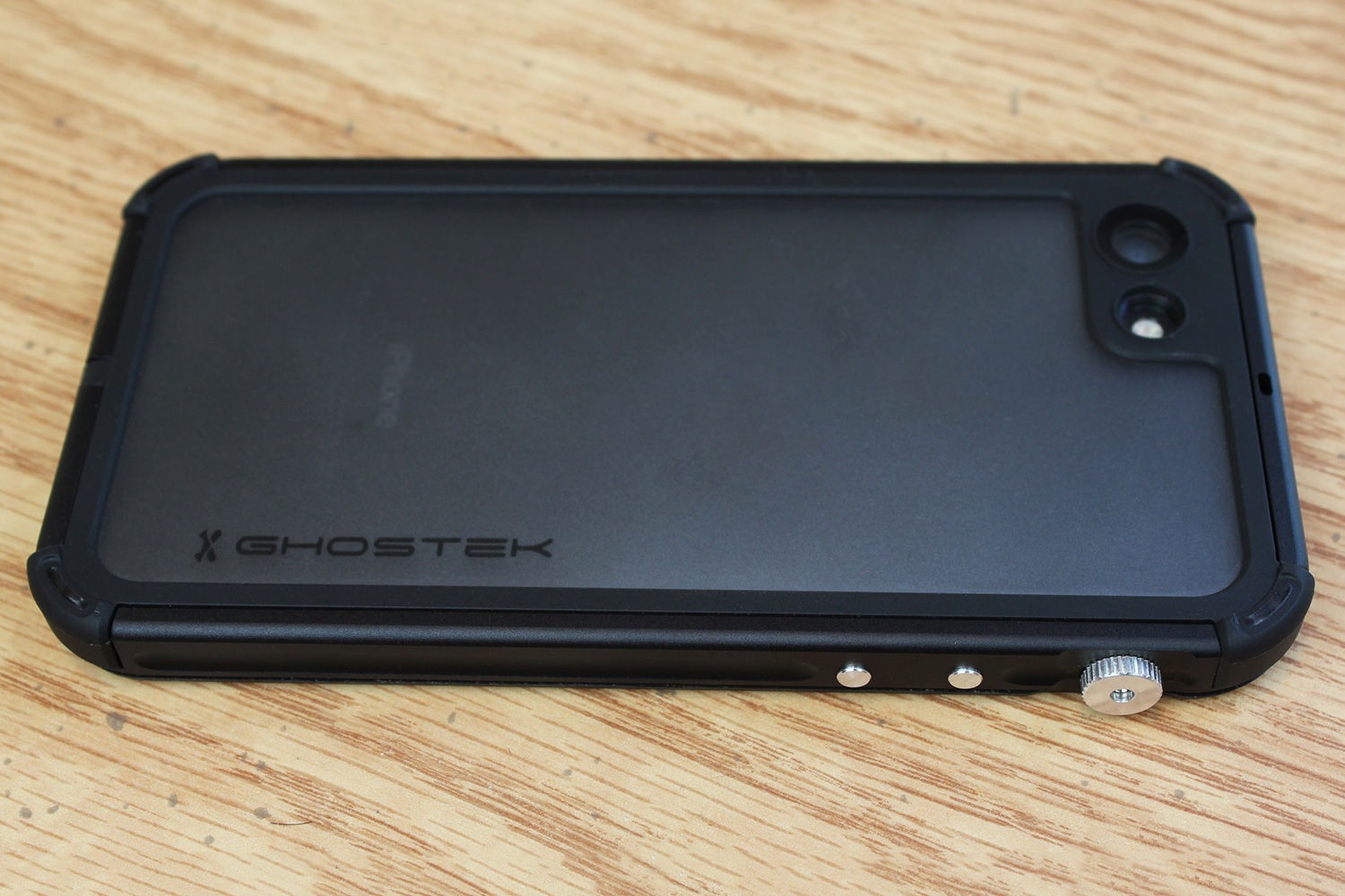 Ghostek Atomic 3 iPhone 7 Case Is Tough But It Causes Audio