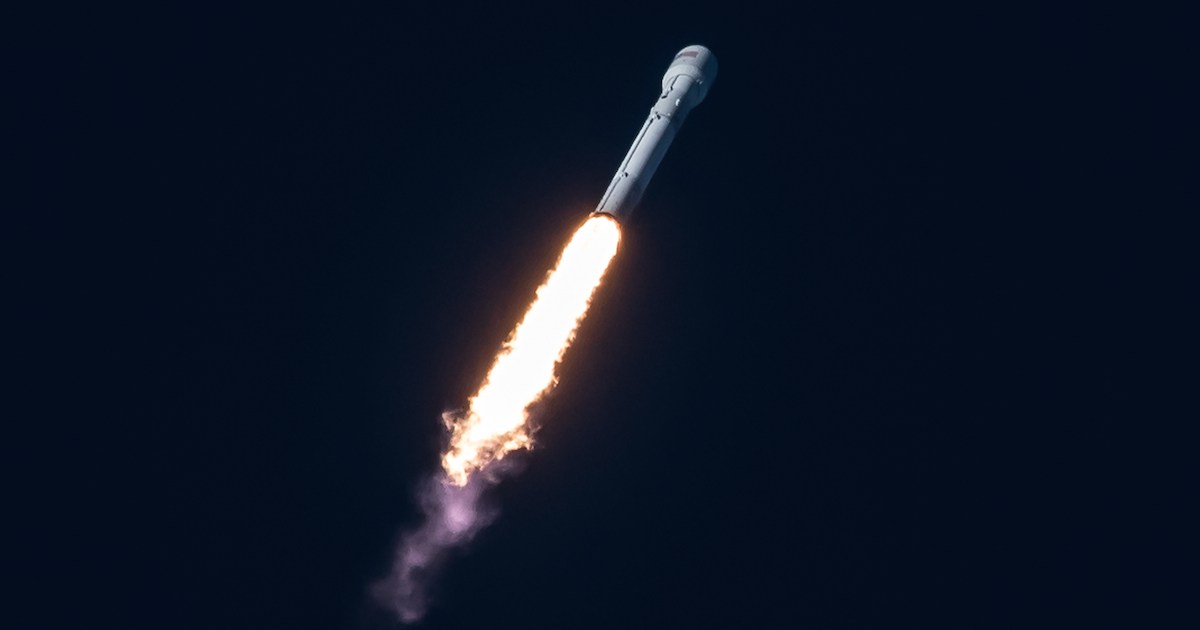 SpaceX Finally Gets Its Rocket Off the Ground After Two Failed Efforts ...