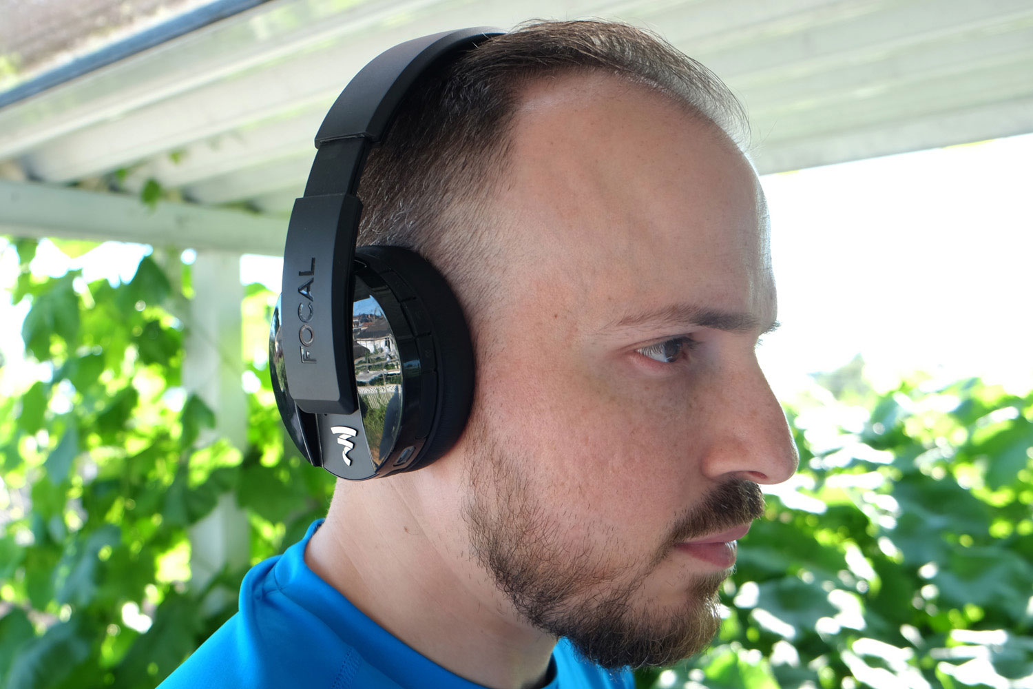 Focal Listen Wireless Over-Ear Headphones