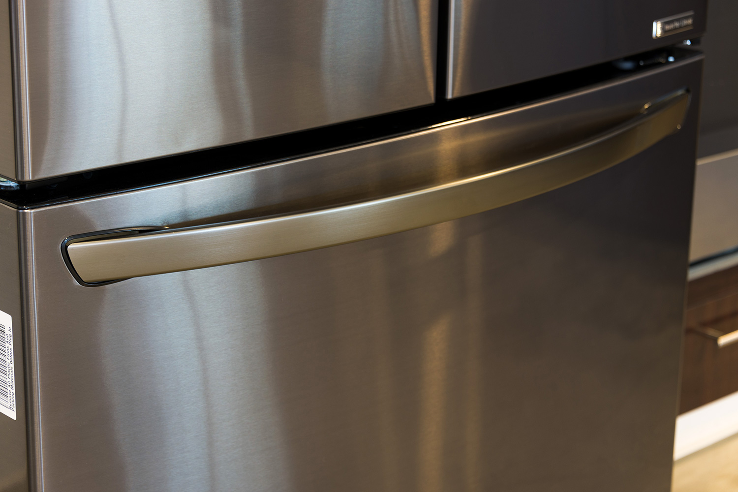 how to take off lg refrigerator door handles