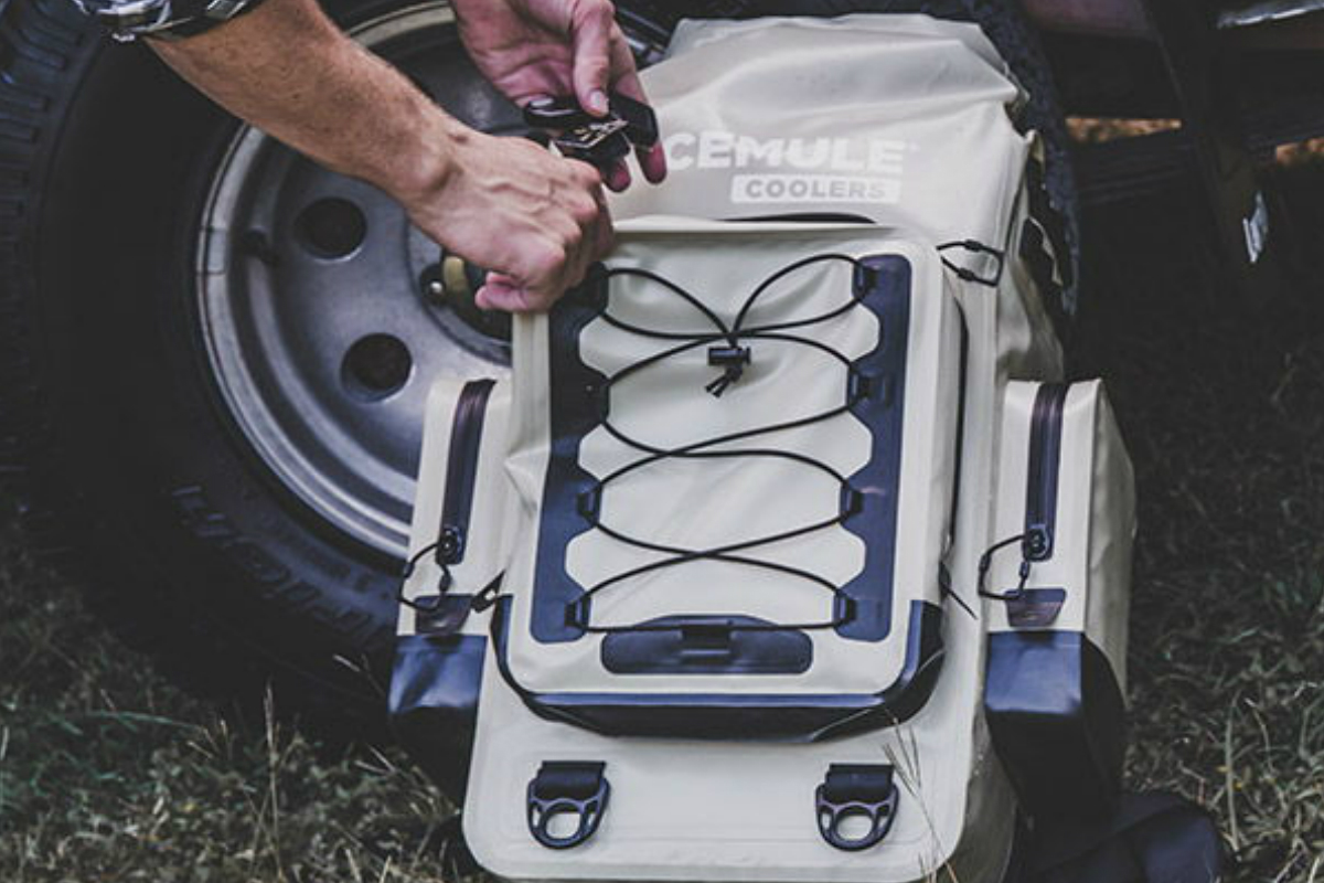 The Boss is the Innovative Cooler You Can Wear on Your Back | Digital ...