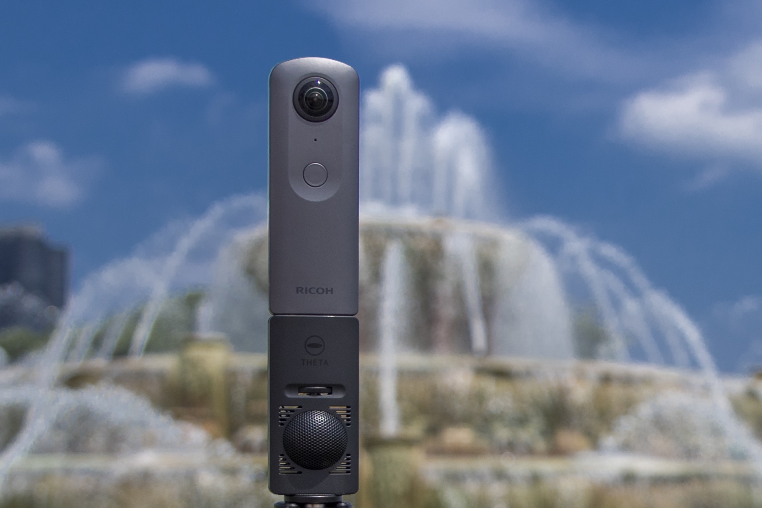 First Look: Ricoh Theta V Brings Reality to VR with 4K, Surround
