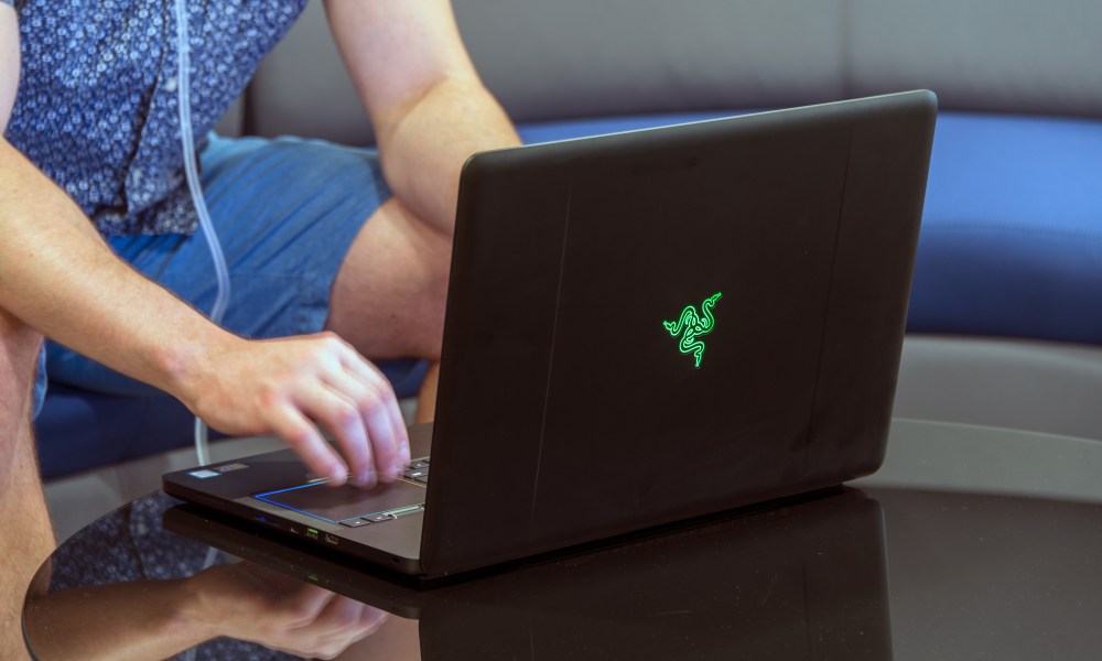 razer blade pro 2017 review hero2