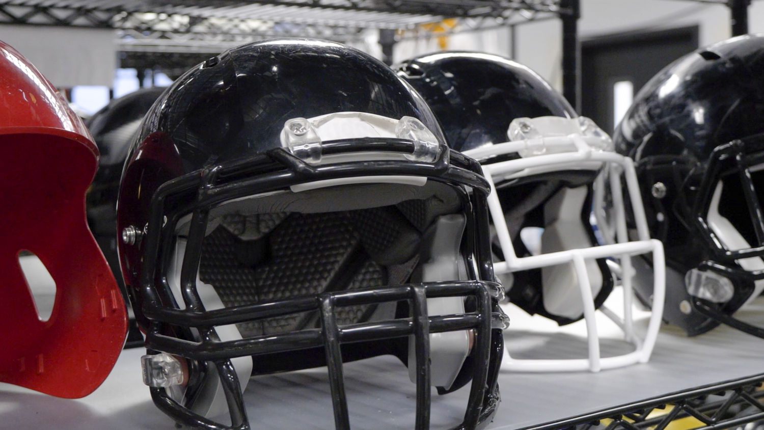 Vicis unveils revamped high-tech helmet under new ownership following  tumultuous startup journey – GeekWire