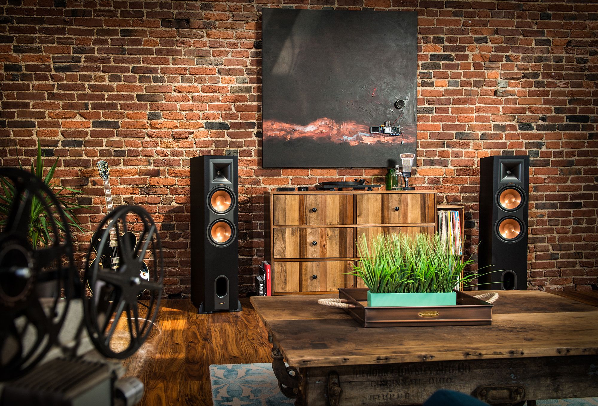 Klipsch powered clearance tower speakers