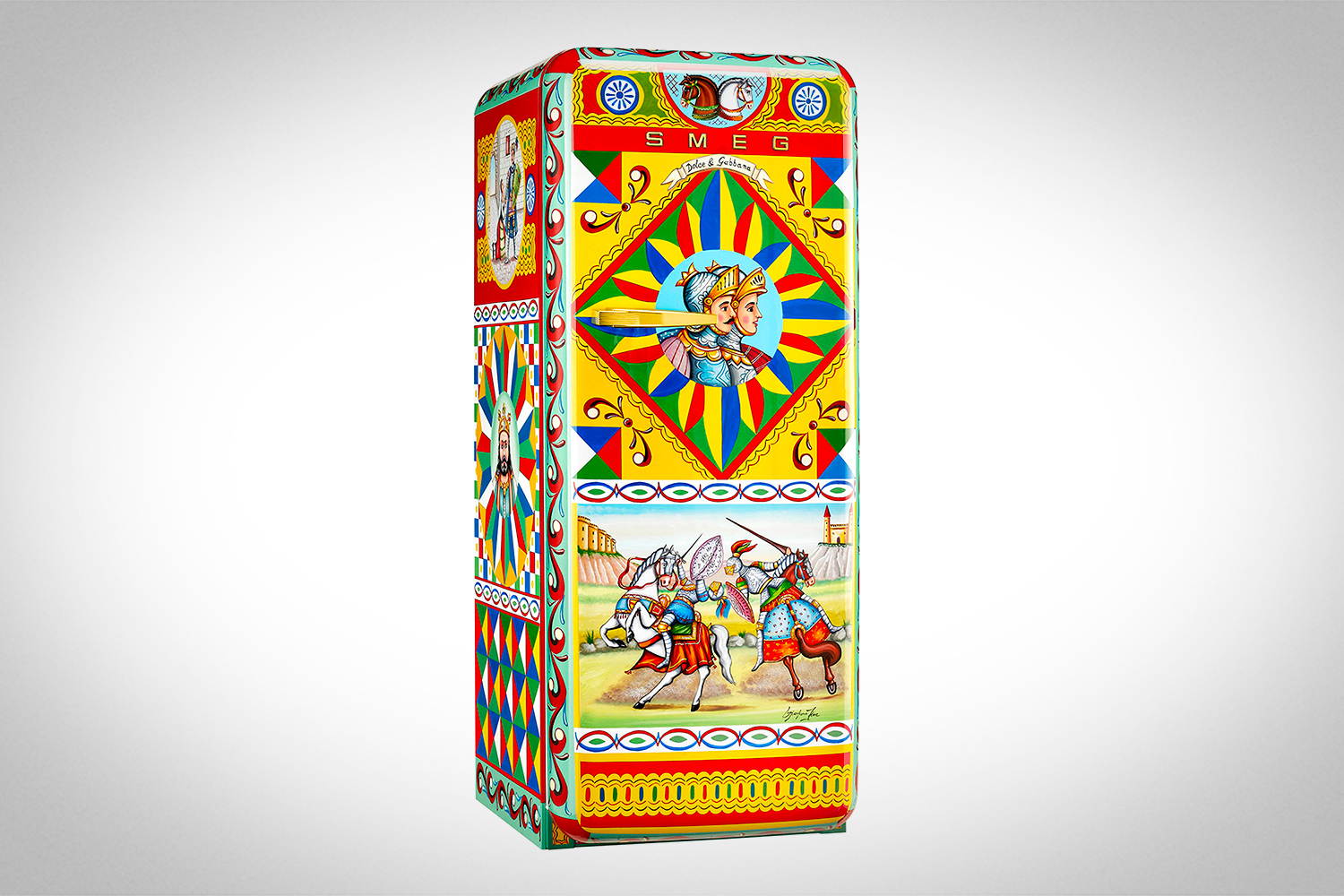 Dolce and gabbana clearance smeg fridge price