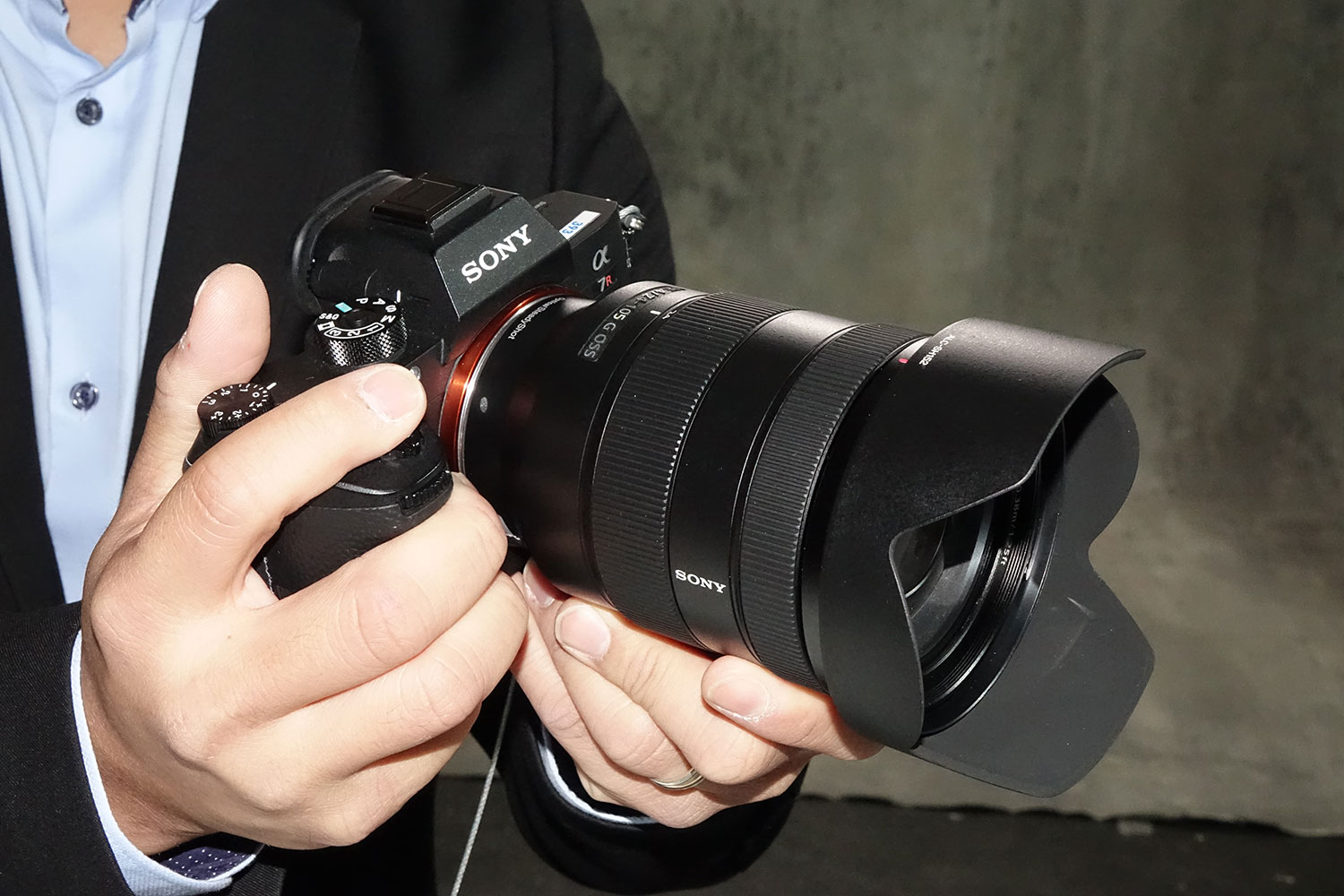 Sony A7R III Hands-On Review | Double the Power, Double the Fun