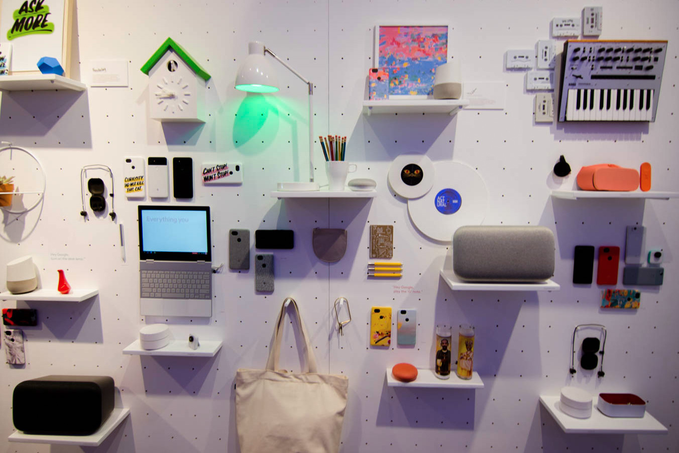 Google's Pop-Up Stores In New York And Los Angeles Are Now Open ...