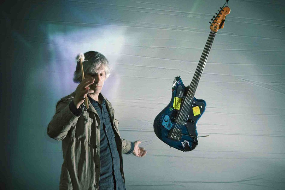 Avant-guitarist Lee Ranaldo keeps searching for the unknown chord