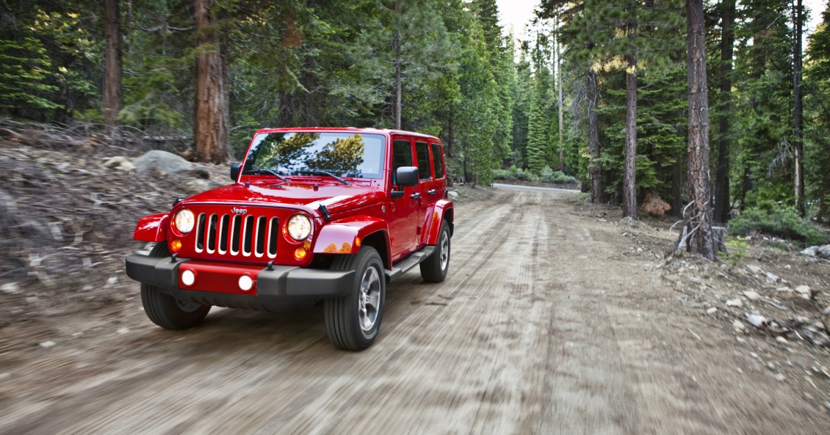 Jeep Wrangler JK Ends Production as Factory Gets Ready for Jeep Pickup |  Digital Trends