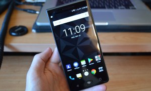 BlackBerry Motion tips