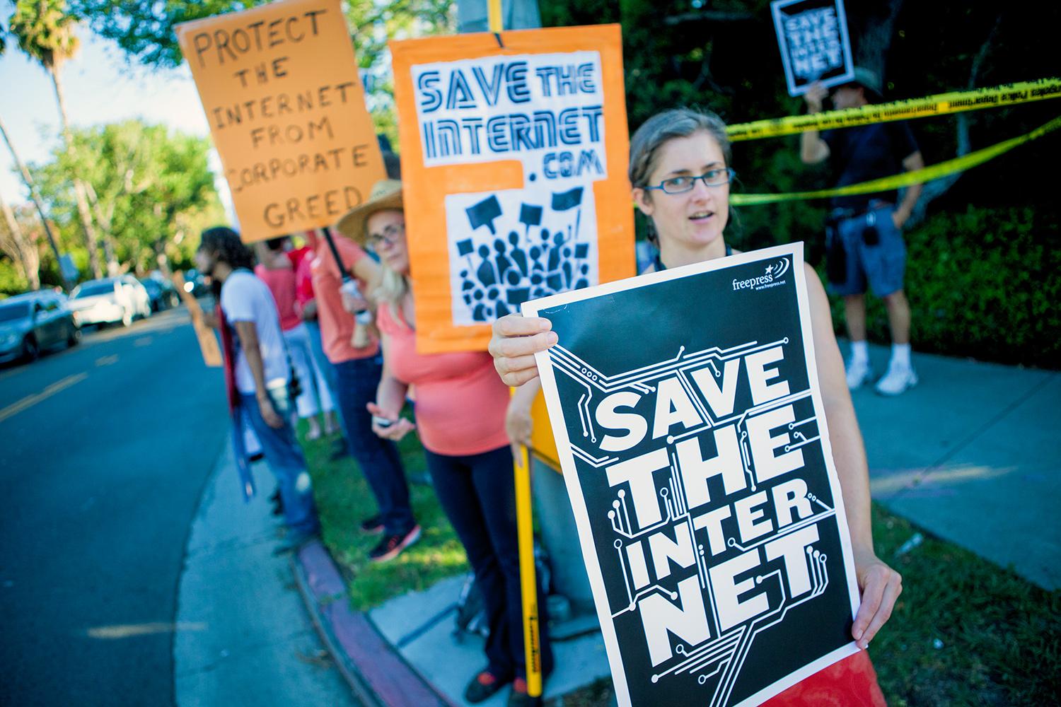 FCC Plans To Vote On Killing Net Neutrality Rules In December | Digital ...