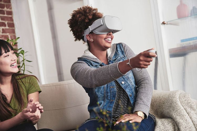 Oculus Rift vs. Oculus Go -- Which Is The Best VR Headset You? | Digital Trends