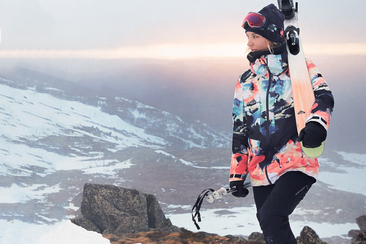 The Best Gifts for Skiers | Digital Trends
