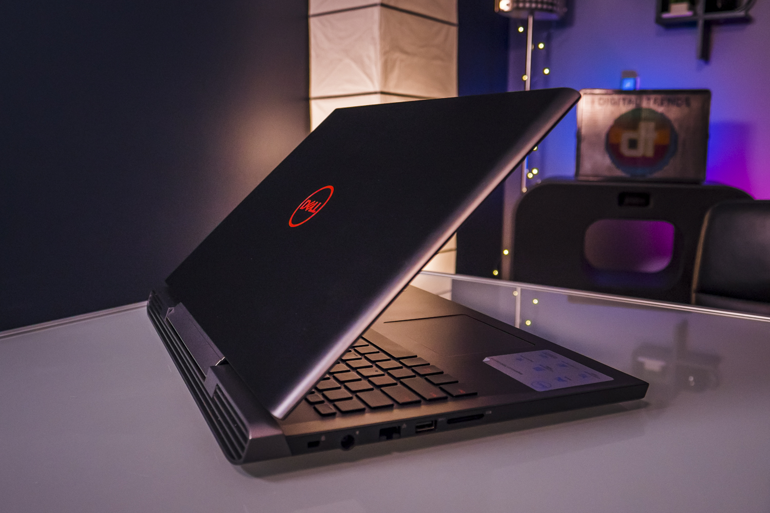 Dell Inspiron 15 7000 review: A gaming laptop at a decidedly non