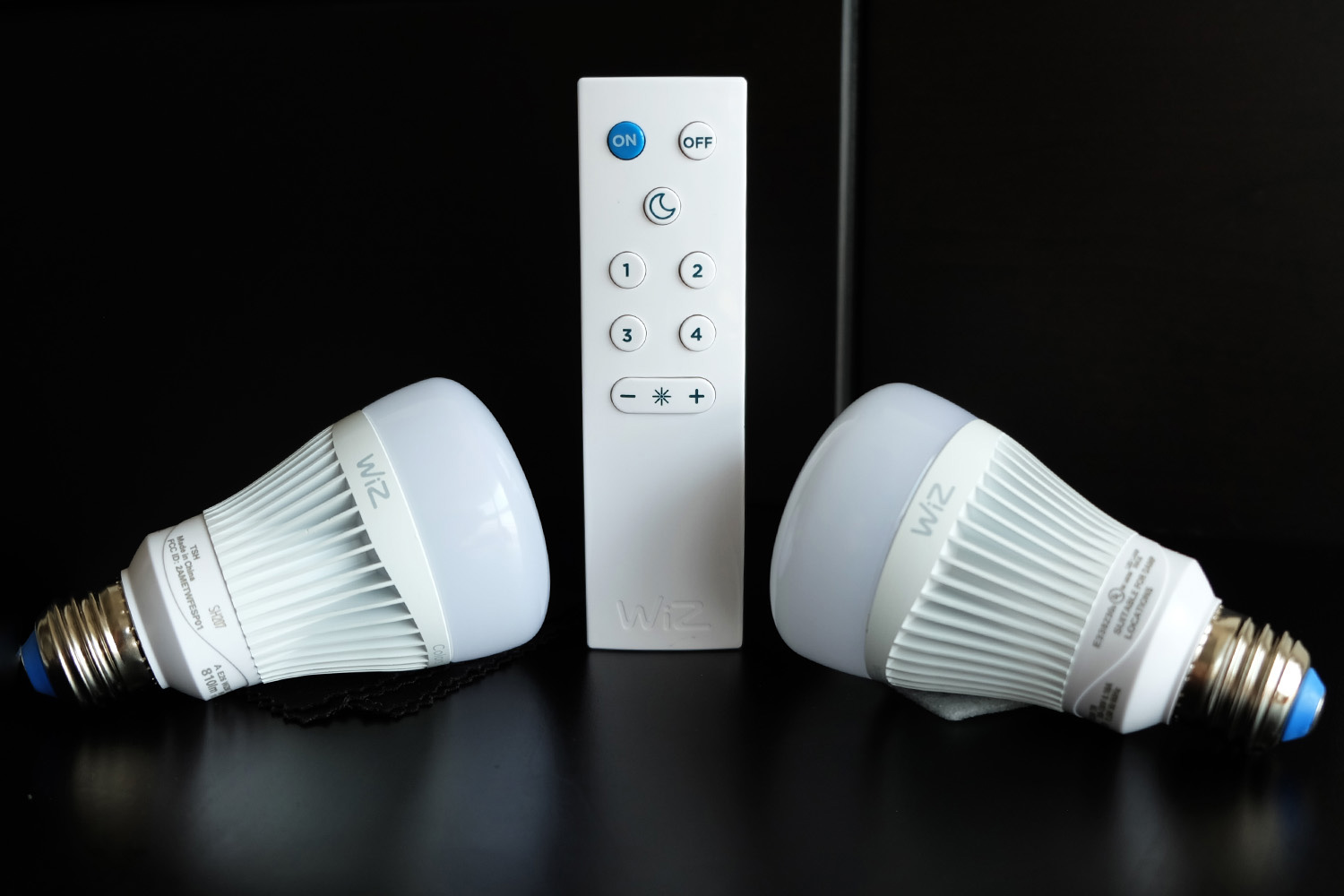 Wiz on sale smart bulb