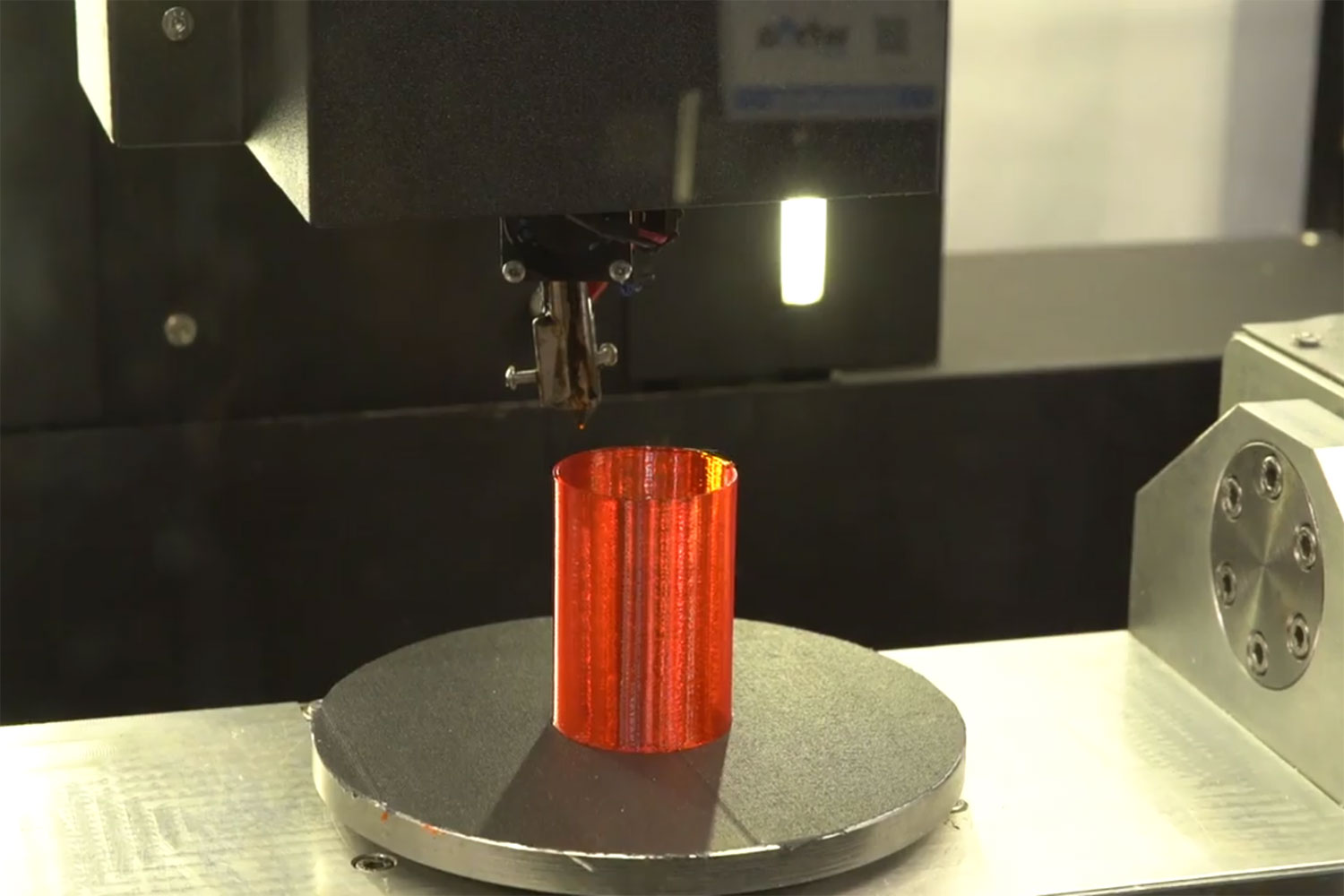 See Ethereal Machines' Halo 3D Printer in Action at CES | Digital Trends