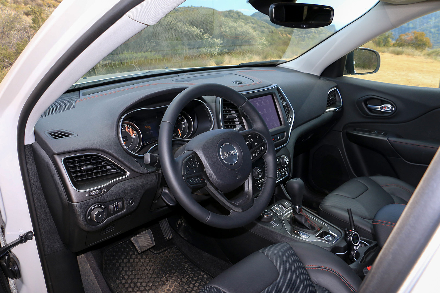 Обзор jeep cherokee 2019 grand steering wheel брэдли Айгера