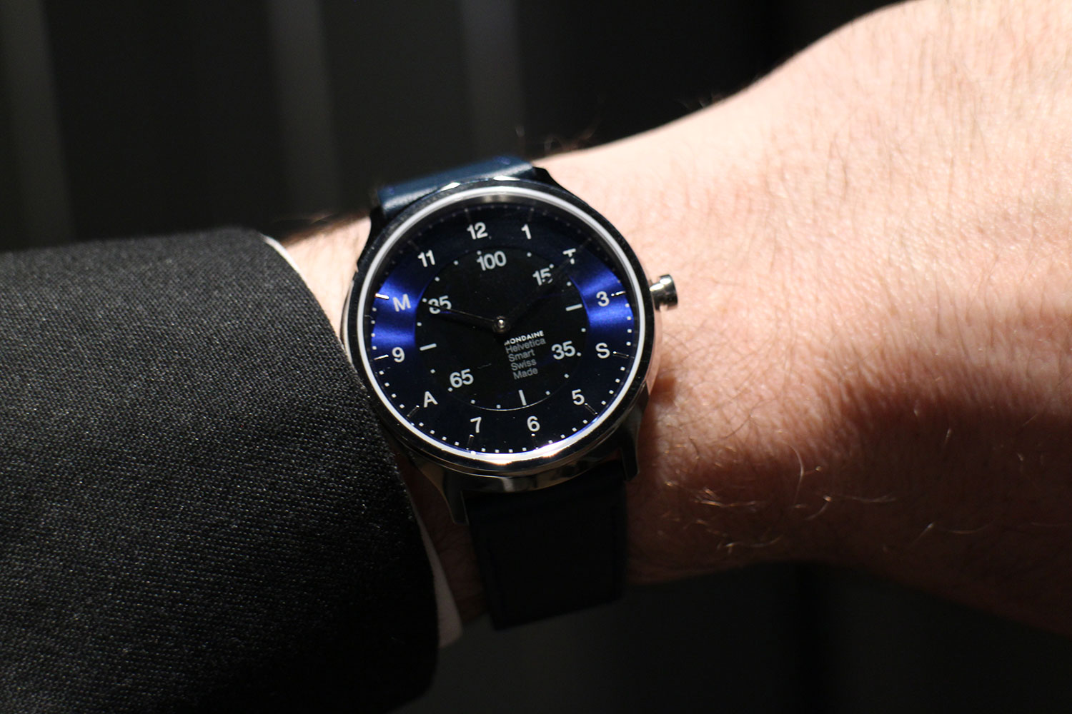 Mondaine smartwatch best sale