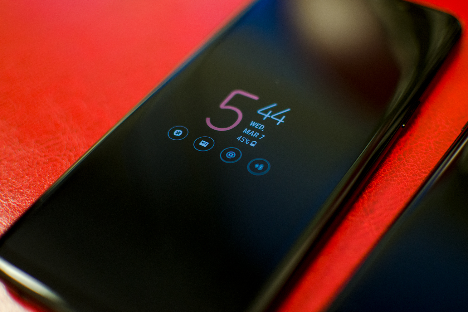 Samsung Galaxy S9 Plus review: The Galaxy S9 Plus is terrific, but wait a  month until after the Galaxy S10 arrives - CNET