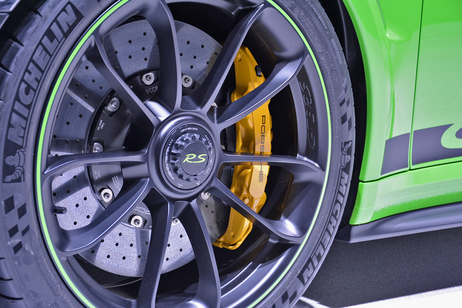 Porsche Insight Into the 911 GT3 RS' Weissach Package | Digital Trends