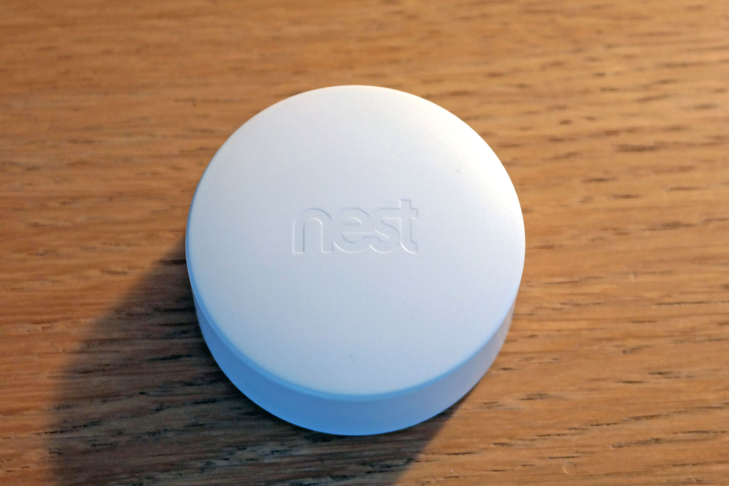 Google Nest Temperature Sensor - Smart Home Thermostat Sensor